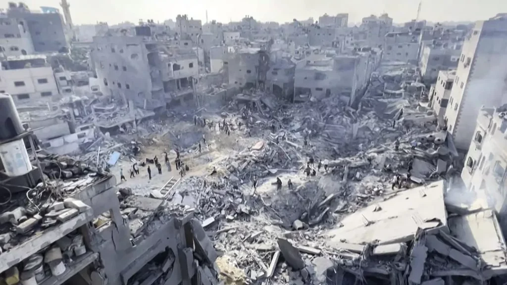 معاريف: إسرائيل تتجه نحو “السيطرة الكاملة” على غزة وإيلي كوهين يؤكد: سنصل إلى 100% من القطاع